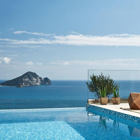 Avra Luxury Villa & Spa Keri Ngoại thất bức ảnh