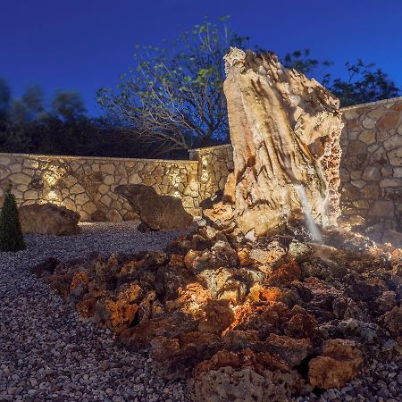 Avra Luxury Villa & Spa Keri Ngoại thất bức ảnh