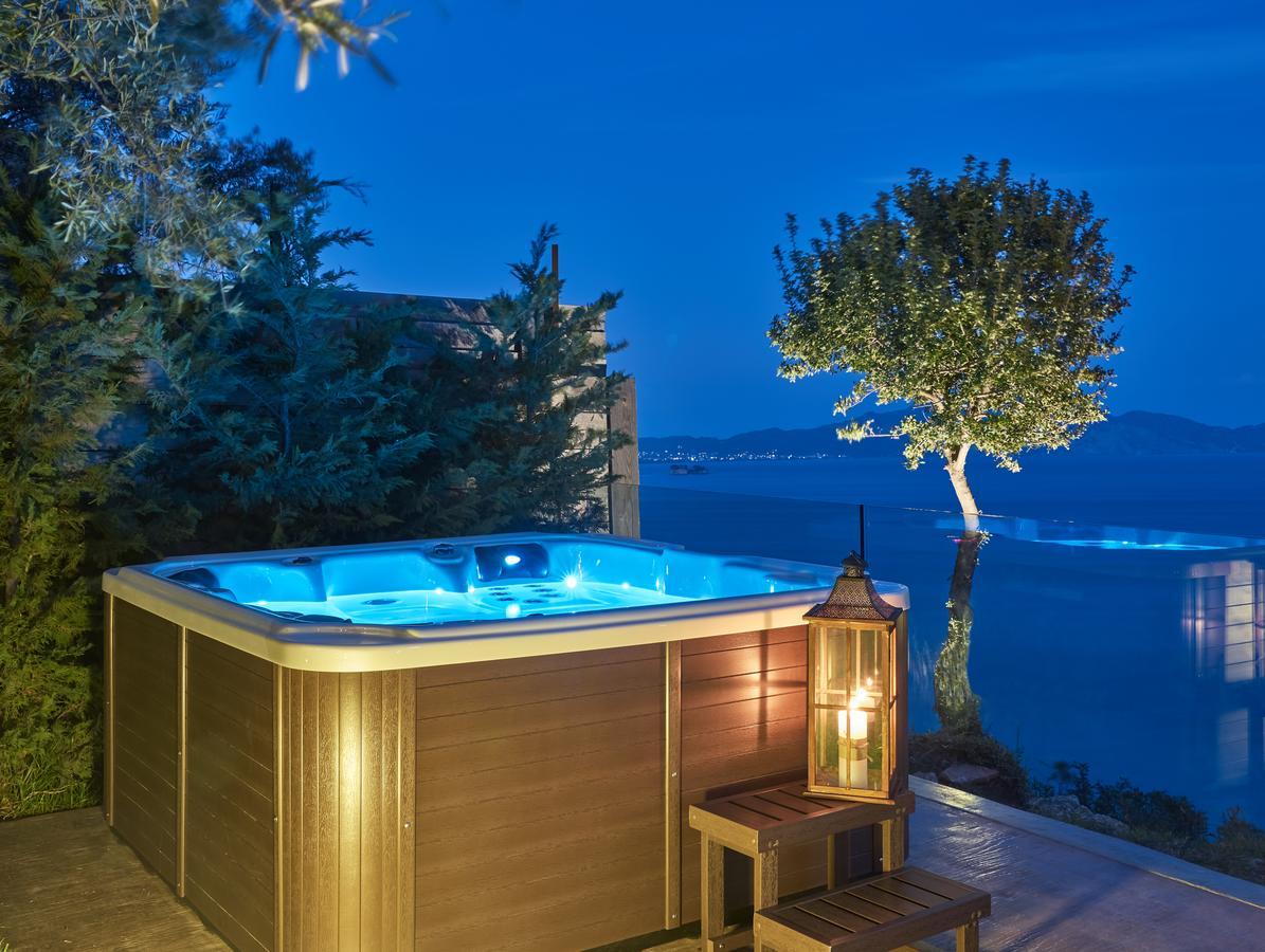 Avra Luxury Villa & Spa Keri Ngoại thất bức ảnh