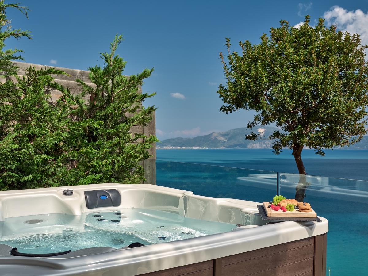 Avra Luxury Villa & Spa Keri Ngoại thất bức ảnh